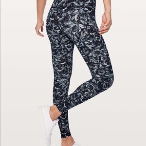 Lululemon Wunder Under